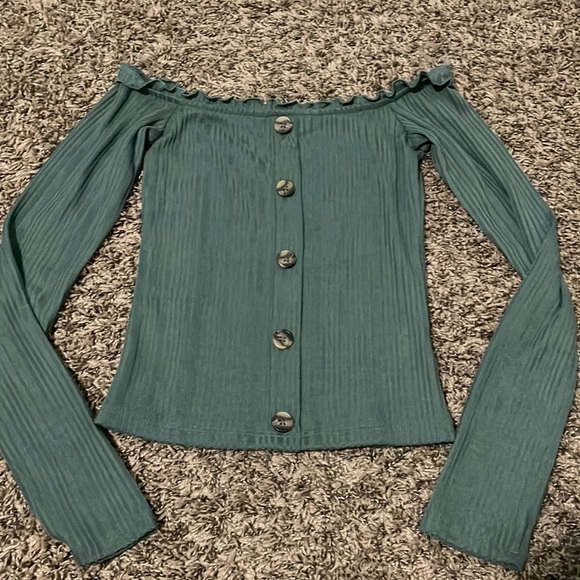 AEROPOSTALE off the shoulder long sleeve - Picture 1 of 2